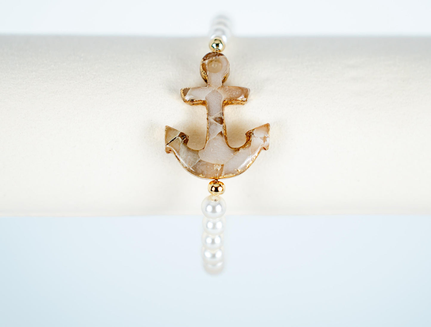 Nautical Anchor Bracelet – Polymer Clay Stone-Inspired Charm with Gold Leaf & Glass Faux Pearls – Coastal Jewelry Gift