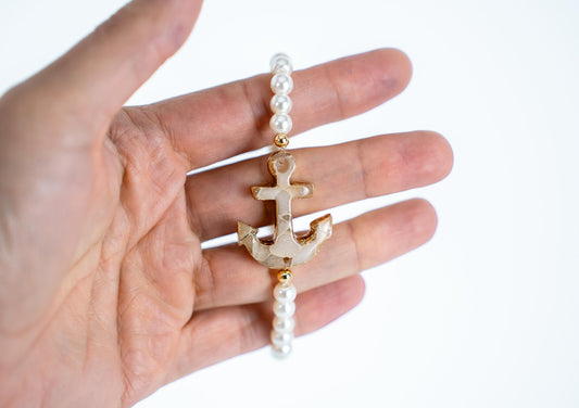 Nautical Anchor Bracelet – Polymer Clay Stone-Inspired Charm with Gold Leaf & Glass Faux Pearls – Coastal Jewelry Gift